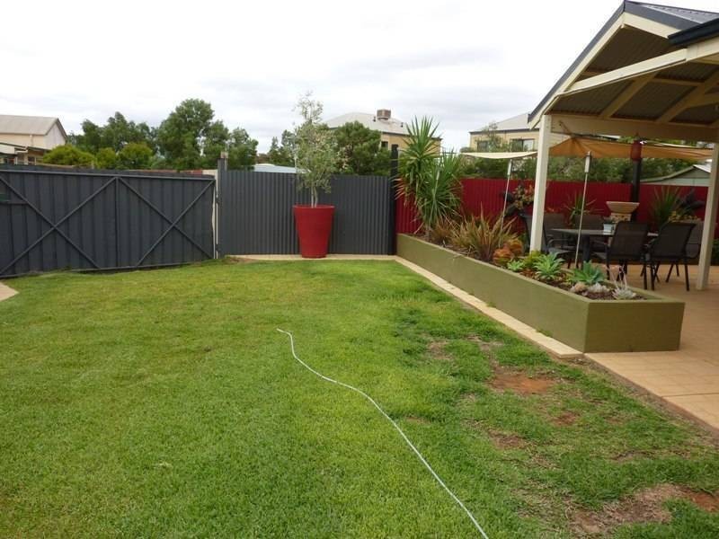 2/28E Hare Street, Kalgoorlie WA 6430