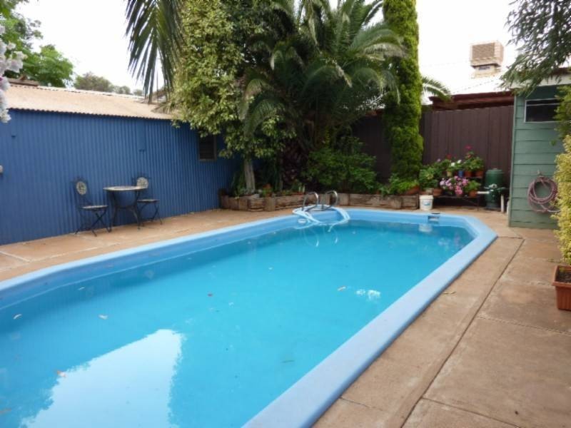 4 Cheetham Street, Kalgoorlie WA 6430