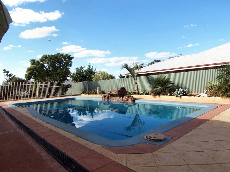 33 Osmetti Drive, Kalgoorlie WA 6430