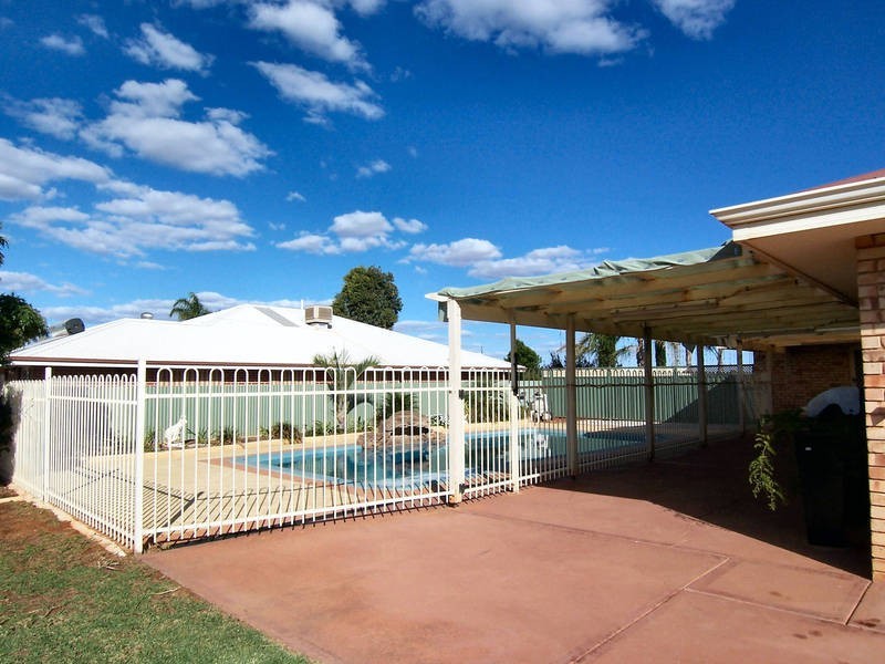 33 Osmetti Drive, Kalgoorlie WA 6430