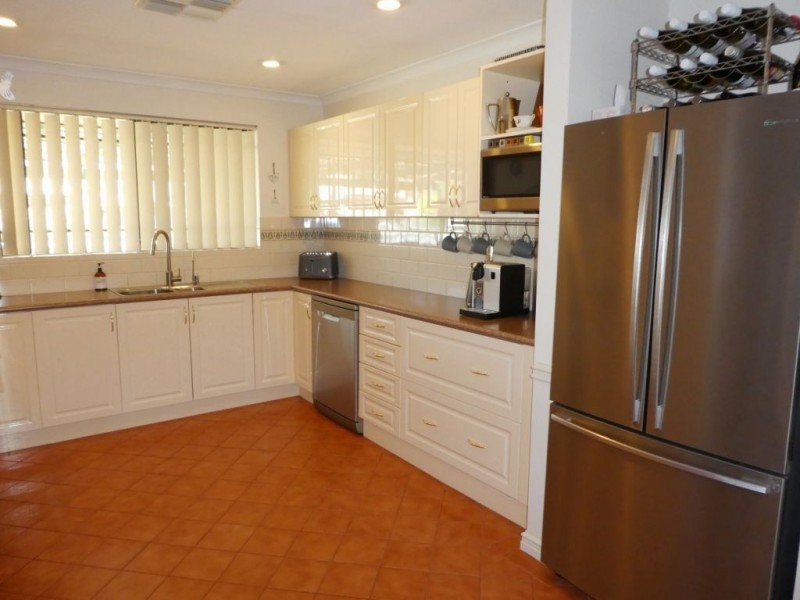 5 Tindals Crescent Hannans, Kalgoorlie WA 6430