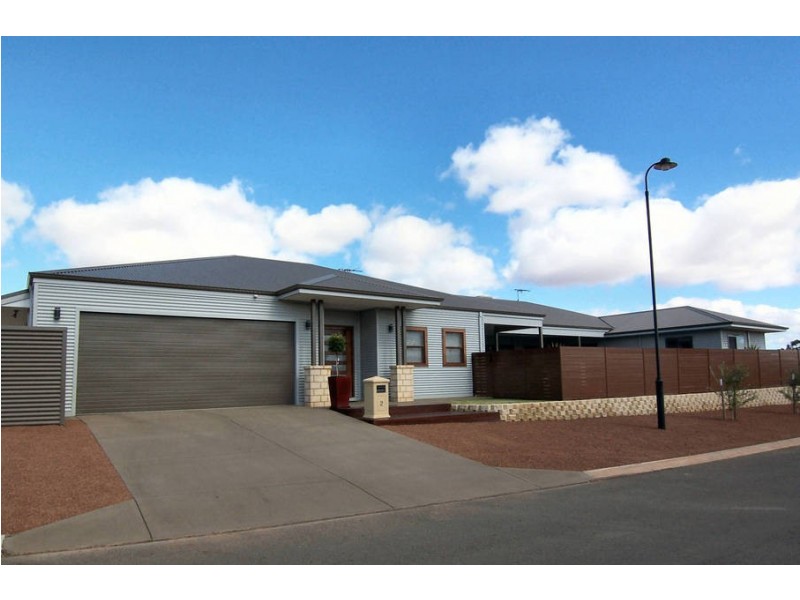 2 Pirring Way, Kalgoorlie WA 6430