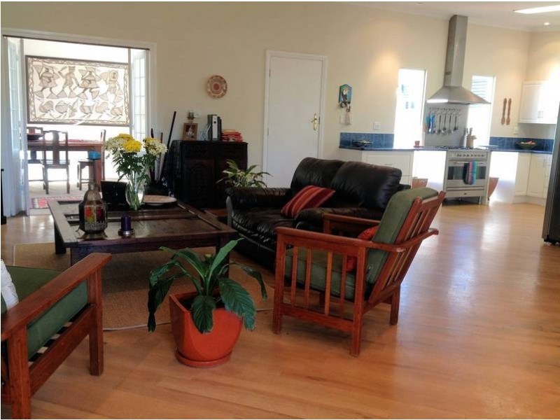 11 Campbell Street, Lamington WA 6430