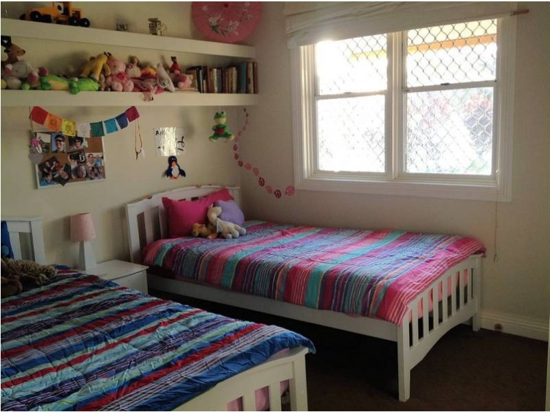 11 Campbell Street, Lamington WA 6430