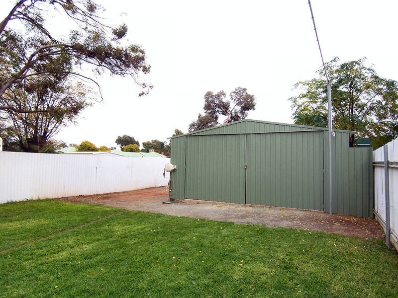 79 Davis Street, Boulder WA 6432