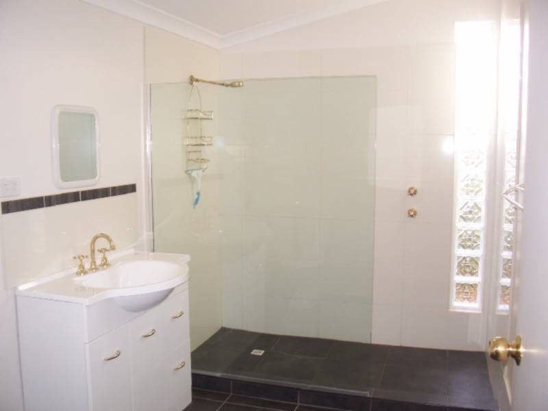 70 Sylvester Street, Coolgardie WA 6429