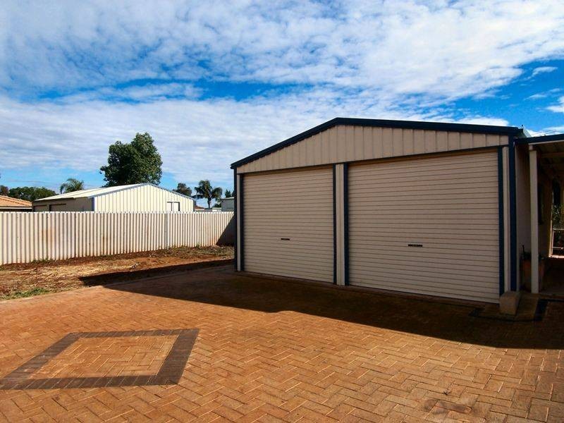6 Phoenix Place, Kalgoorlie WA 6430