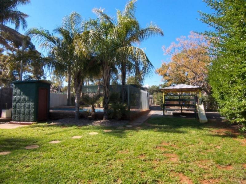 8 Gordon Street, Kalgoorlie WA 6430