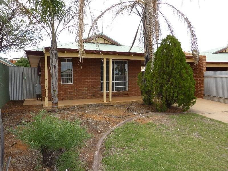 2A Riverina Way, Kalgoorlie WA 6430