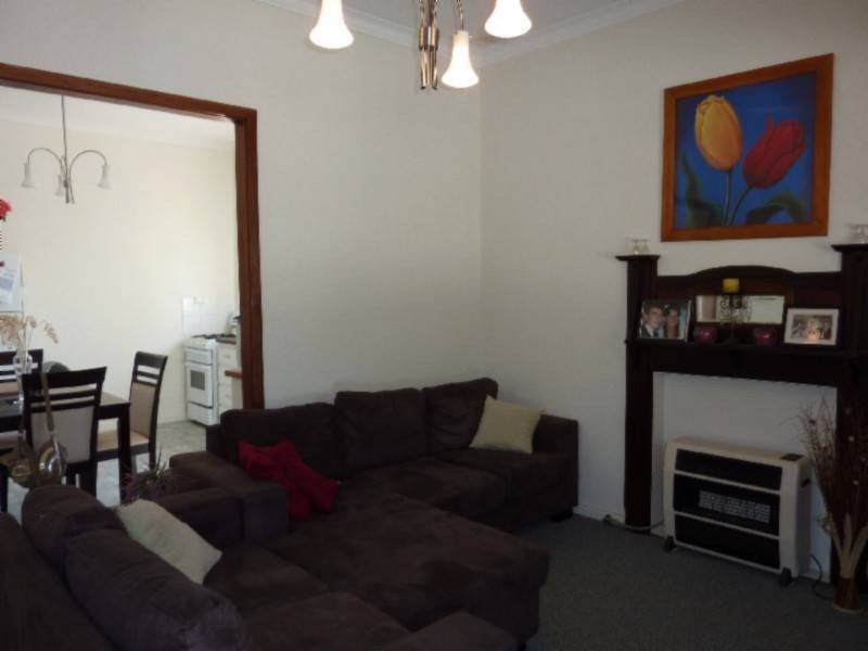 38 Sylvester Street, Coolgardie WA 6429