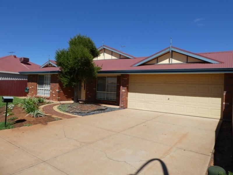 24  Gouge Street Somerville, Kalgoorlie WA 6430