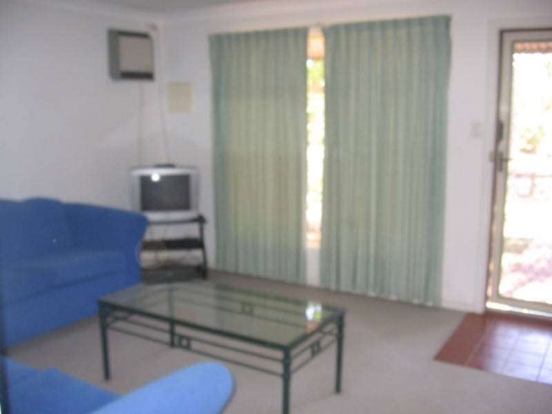 13/4 Ochiltree Street, Kalgoorlie WA 6430