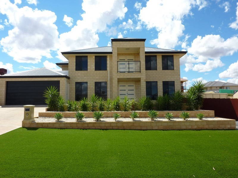 7 Henderson Drive, Kalgoorlie WA 6430