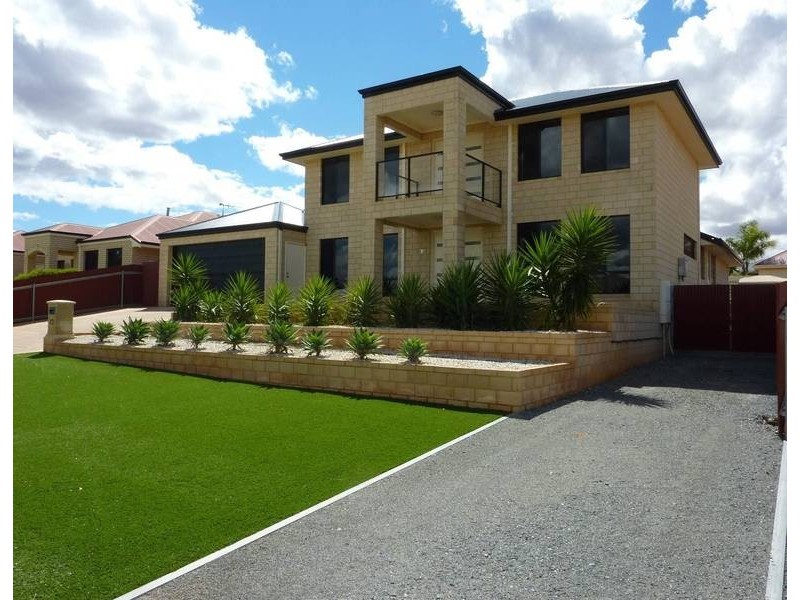 7 Henderson Drive, Kalgoorlie WA 6430