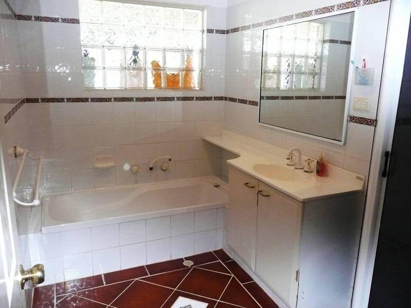 28 Paddington Drive Hannans, Kalgoorlie WA 6430