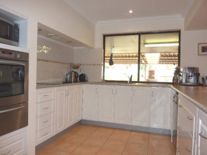 15 DeBernales Street, Kalgoorlie WA 6430