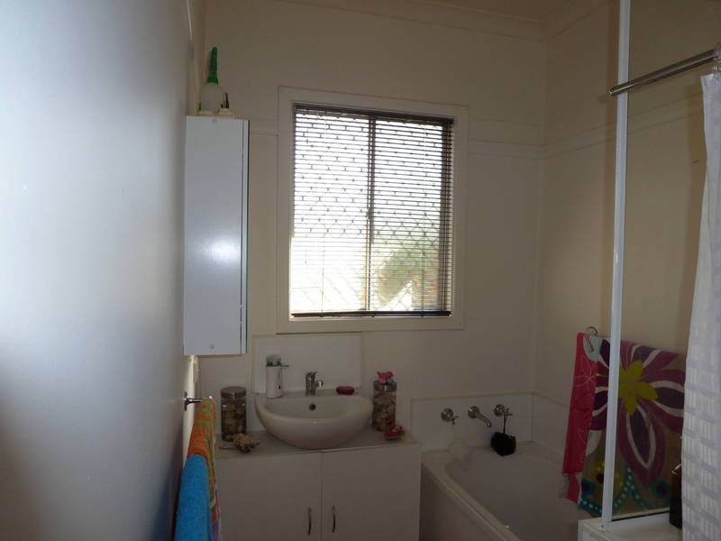 120 Ward Street, Lamington WA 6430