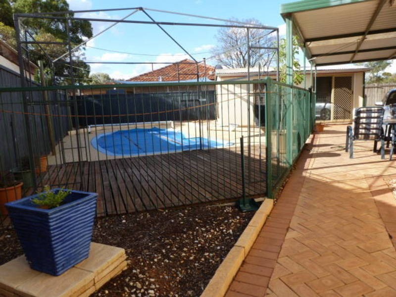 120 Ward Street, Lamington WA 6430