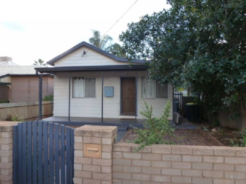 14A Carrington St, Kalgoorlie WA 6430