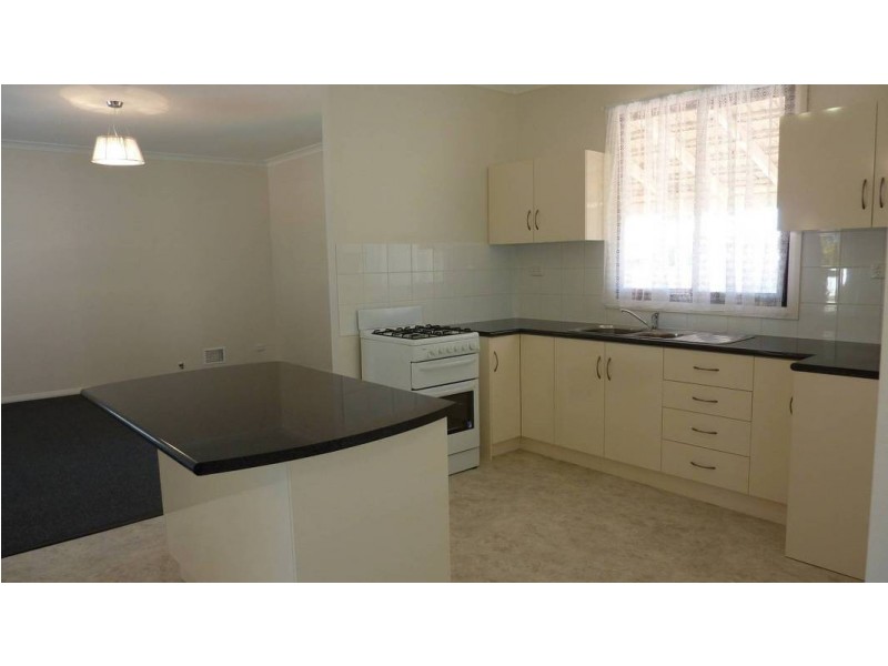 80 Shaw Street, Coolgardie WA 6429