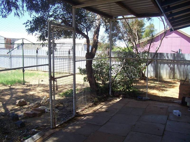 32  Sylvester Street, Coolgardie WA 6429