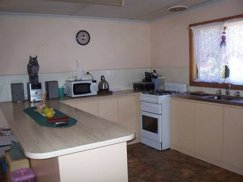 56 Shaw Street, Coolgardie WA 6429