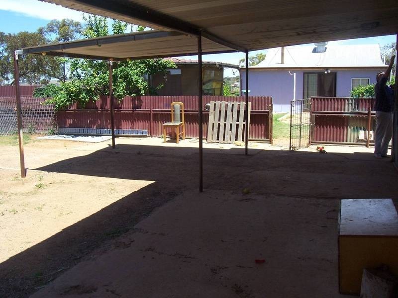 56 Shaw Street, Coolgardie WA 6429