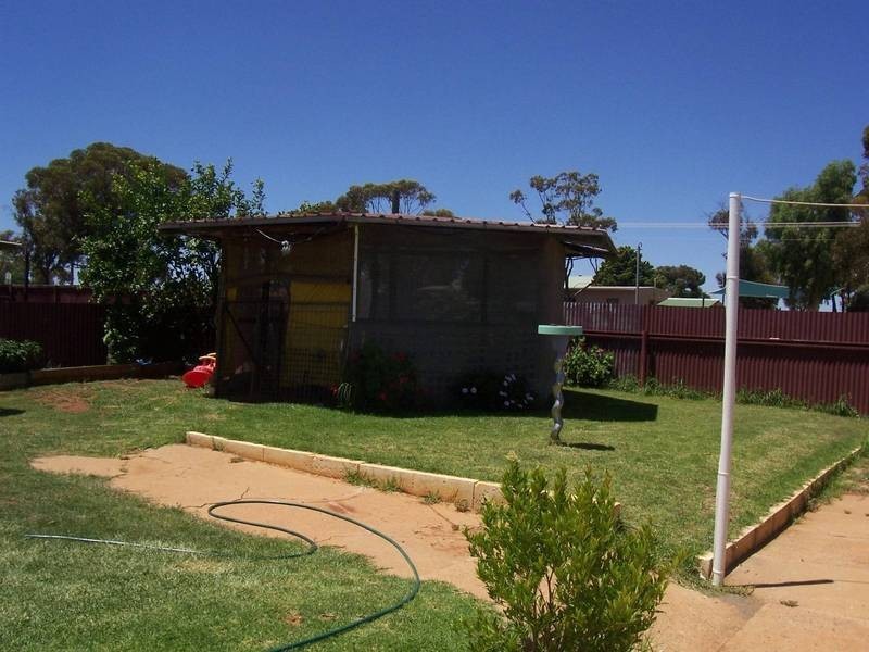 56 Shaw Street, Coolgardie WA 6429