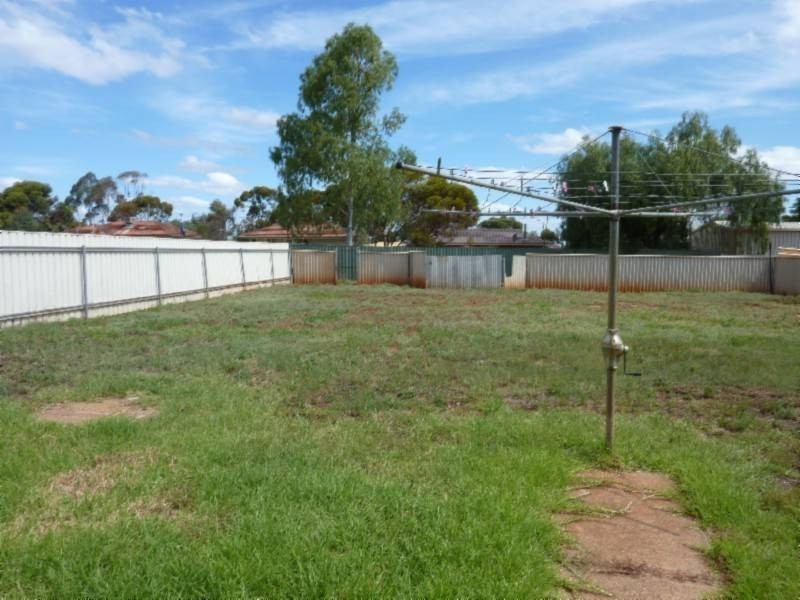 63 King Street, Coolgardie WA 6429