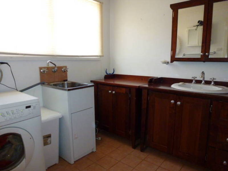 1 Elizabeth Street, Kalgoorlie WA 6430