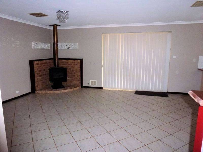 6 Boomerang Crescent, Kalgoorlie WA 6430
