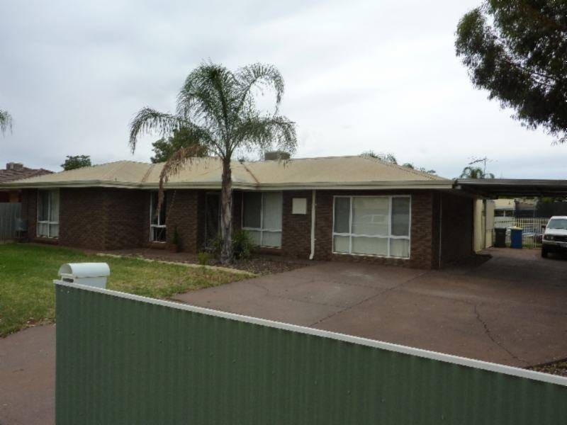 9 Joyce Dr Boulder, Kalgoorlie WA 6430