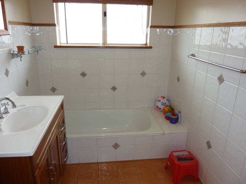 9 Joyce Dr Boulder, Kalgoorlie WA 6430