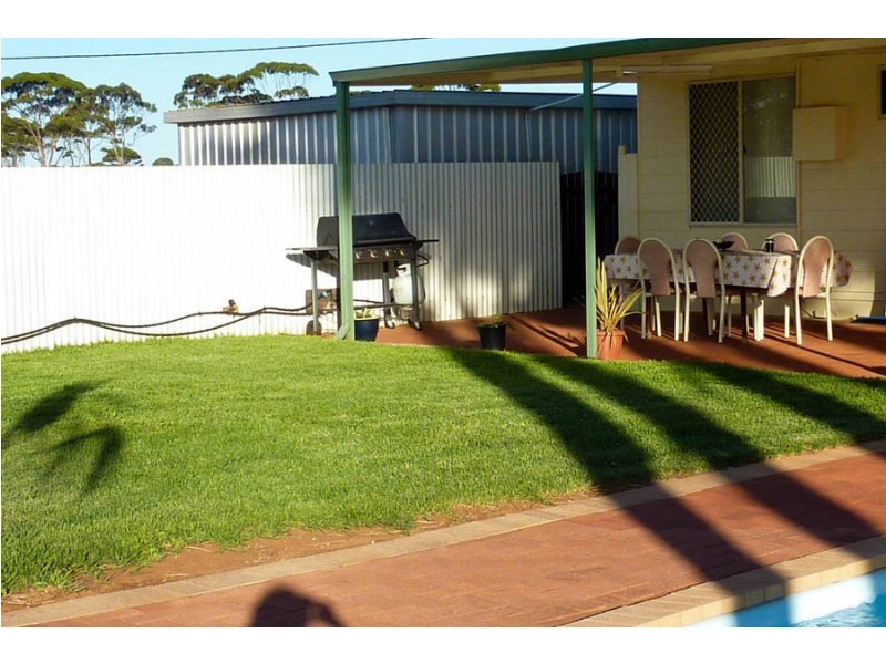 54 Smith Road, Coolgardie WA 6429