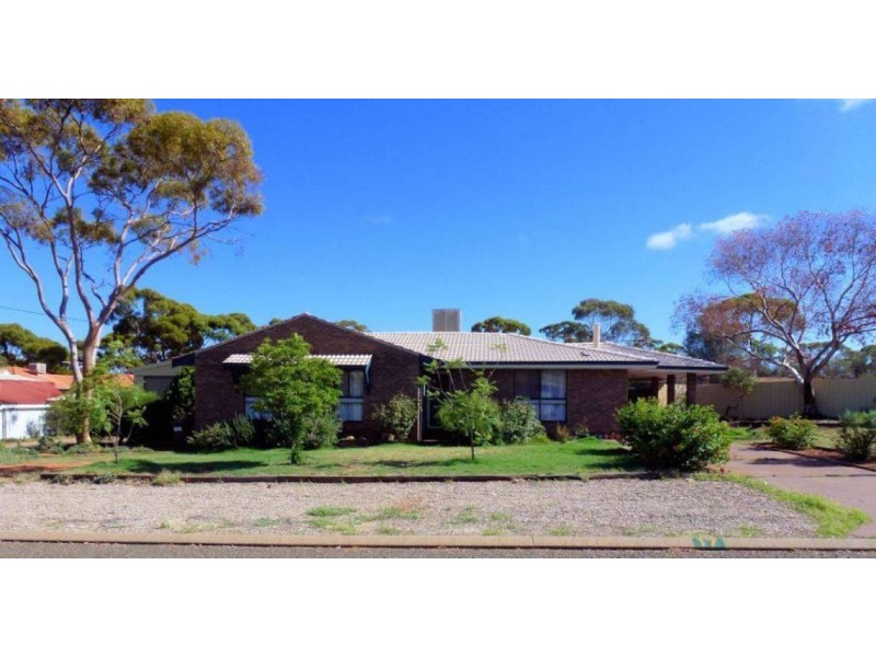 17 Flanagan Parade Hannans, Kalgoorlie WA 6430