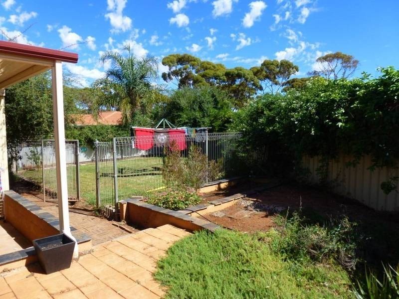 17 Flanagan Parade Hannans, Kalgoorlie WA 6430