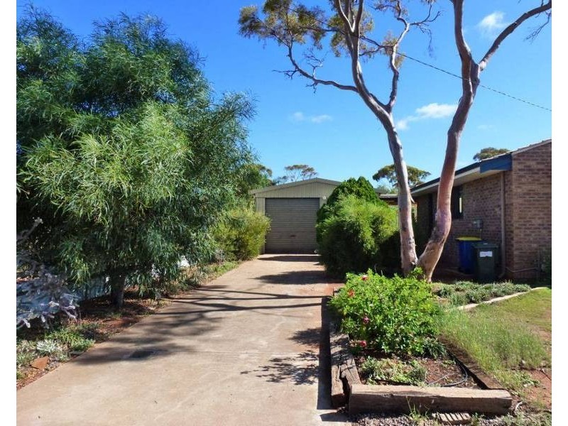 17 Flanagan Parade Hannans, Kalgoorlie WA 6430