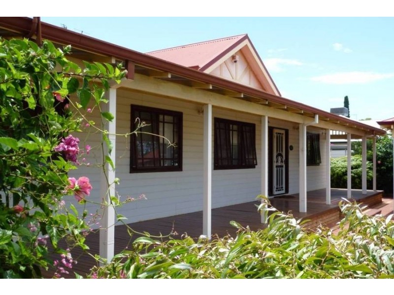 6 Campbell St, Kalgoorlie WA 6430