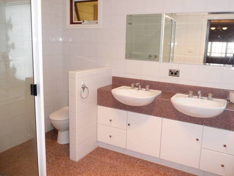 6 Campbell St, Kalgoorlie WA 6430