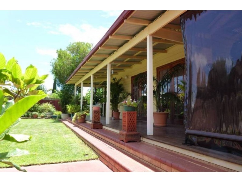 6 Campbell St, Kalgoorlie WA 6430