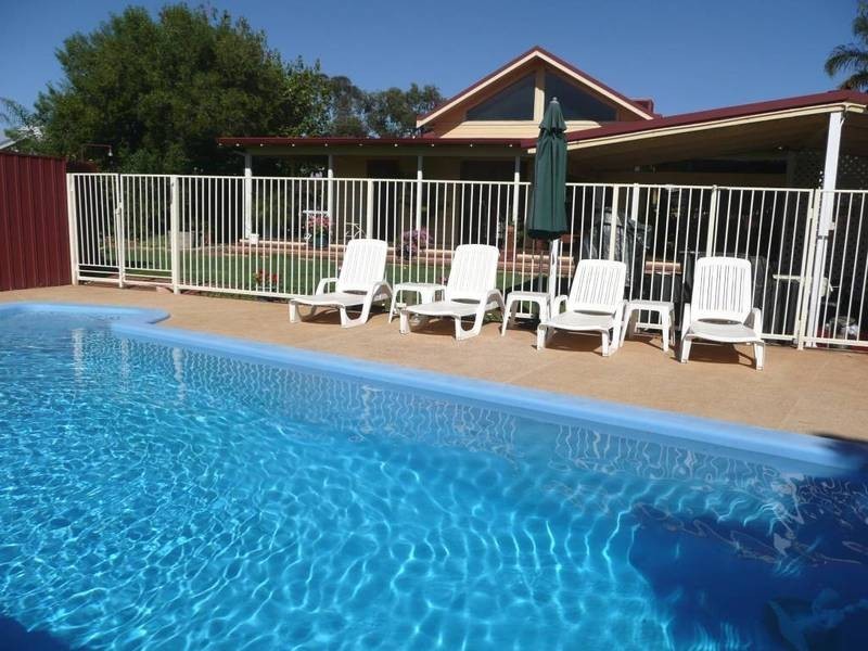 6 Campbell St, Kalgoorlie WA 6430