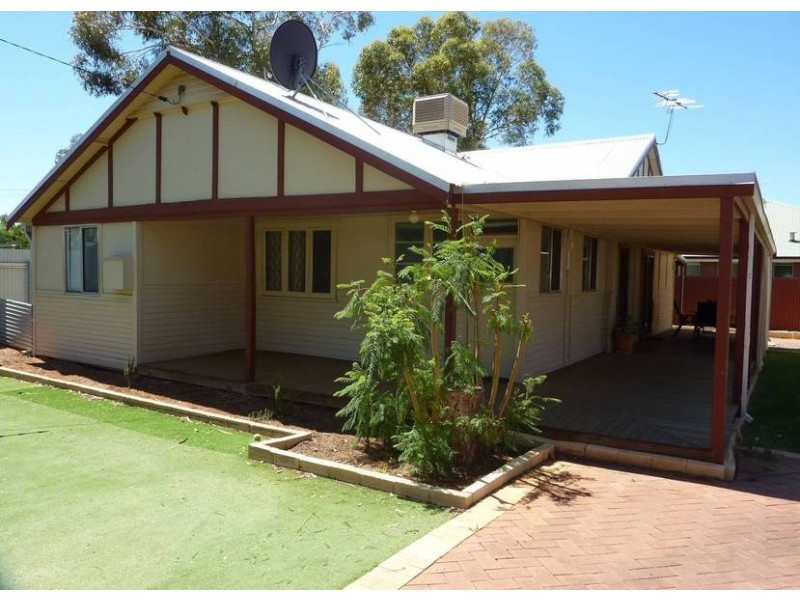 69 Ward St Lamington, Kalgoorlie WA 6430