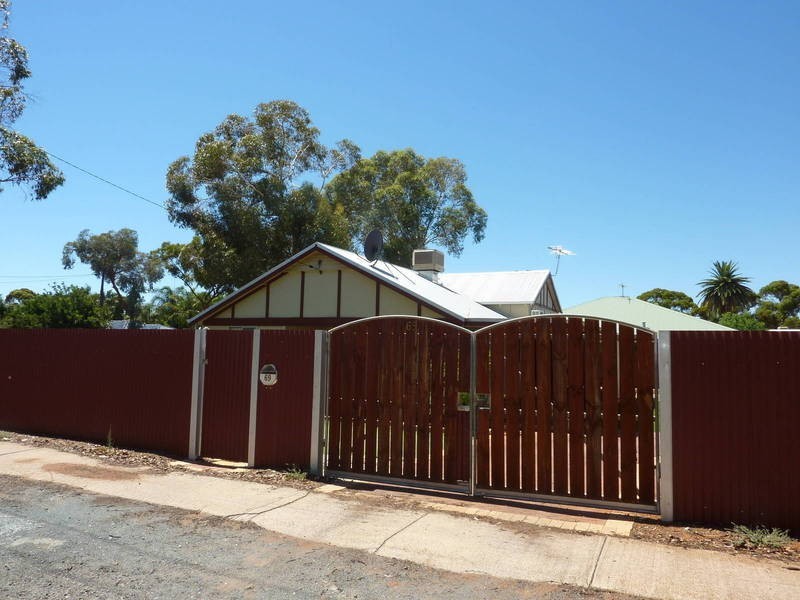 69 Ward St Lamington, Kalgoorlie WA 6430