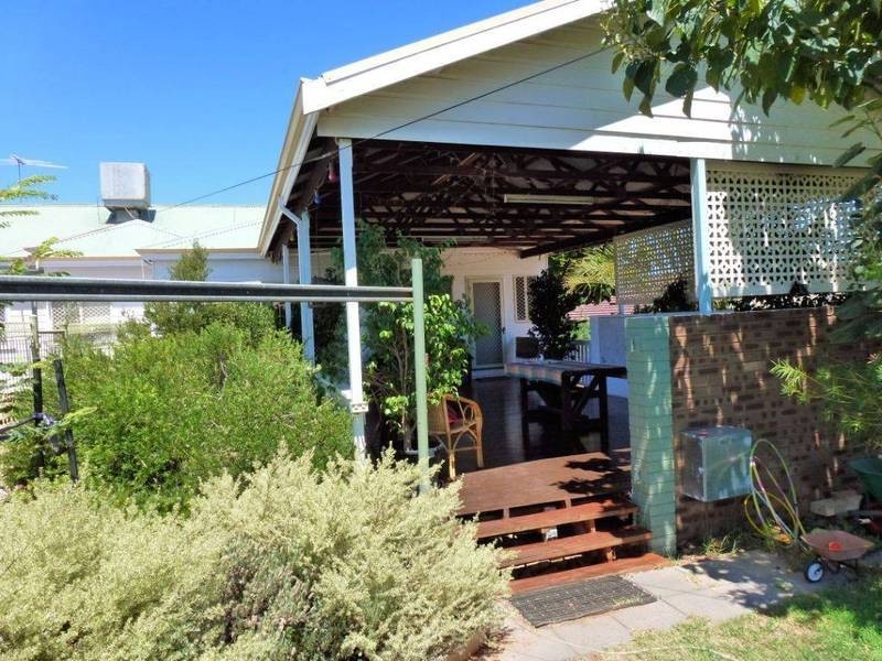 42 Lyall Street, Kalgoorlie WA 6430