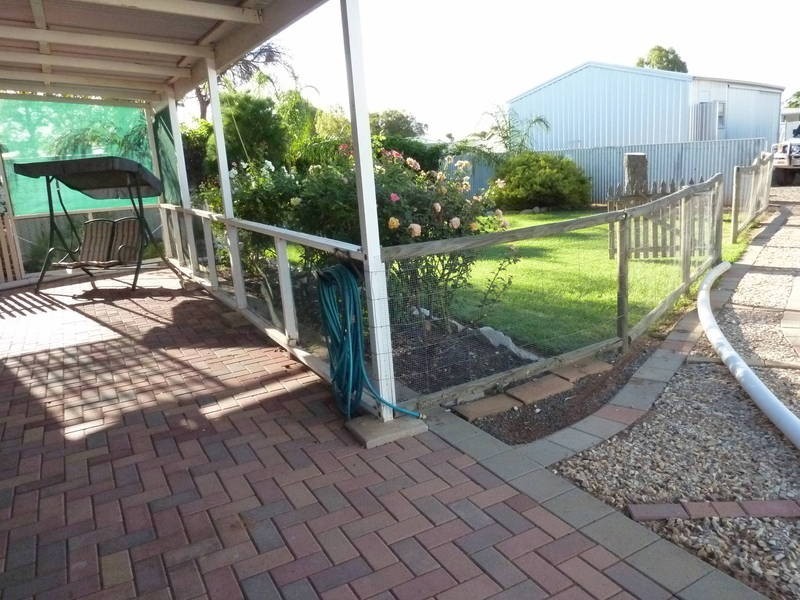 110 Sylvester Street, Coolgardie WA 6429