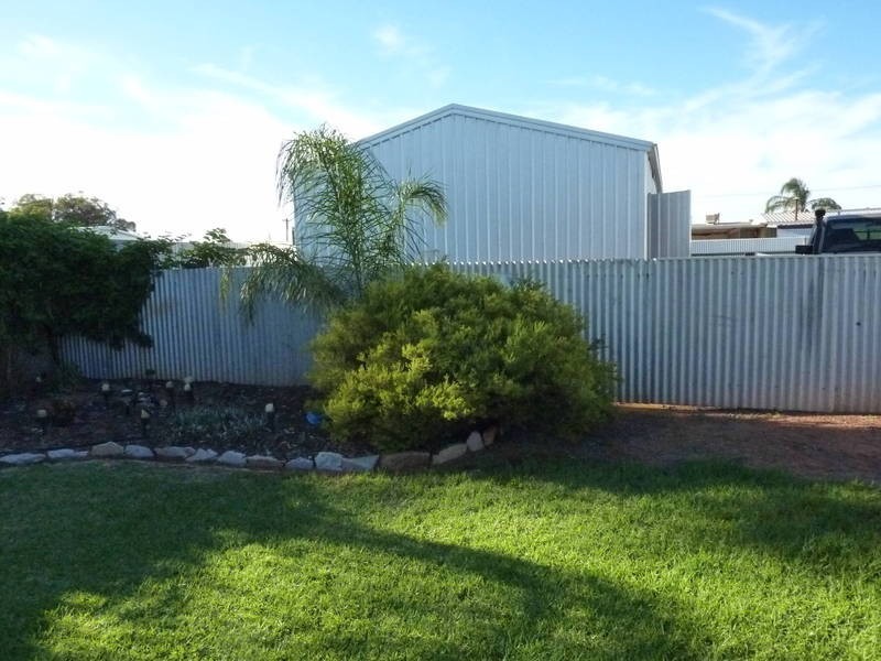 110 Sylvester Street, Coolgardie WA 6429