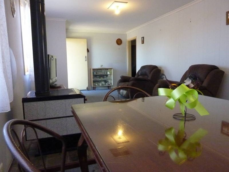 110 Sylvester Street, Coolgardie WA 6429