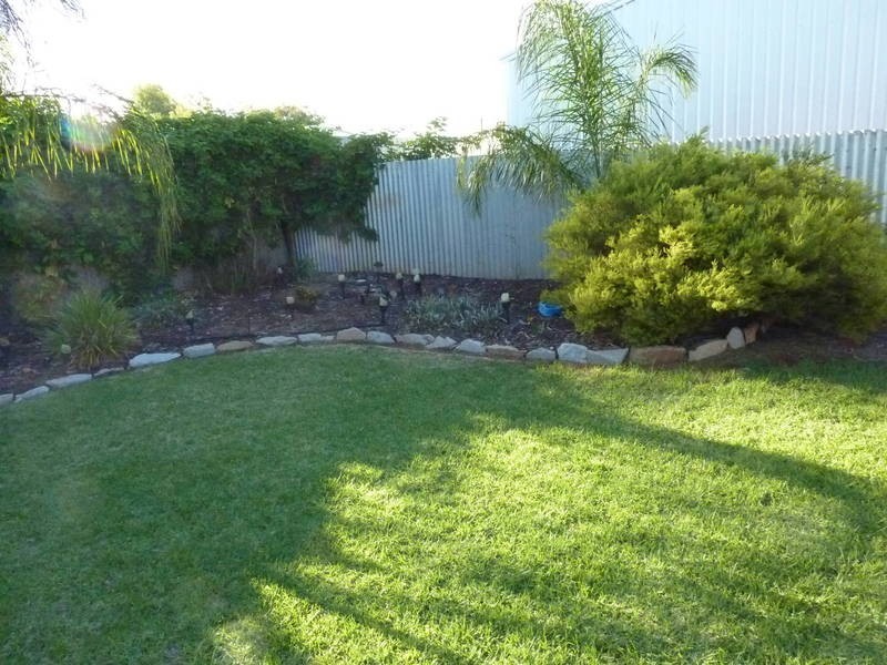 110 Sylvester Street, Coolgardie WA 6429