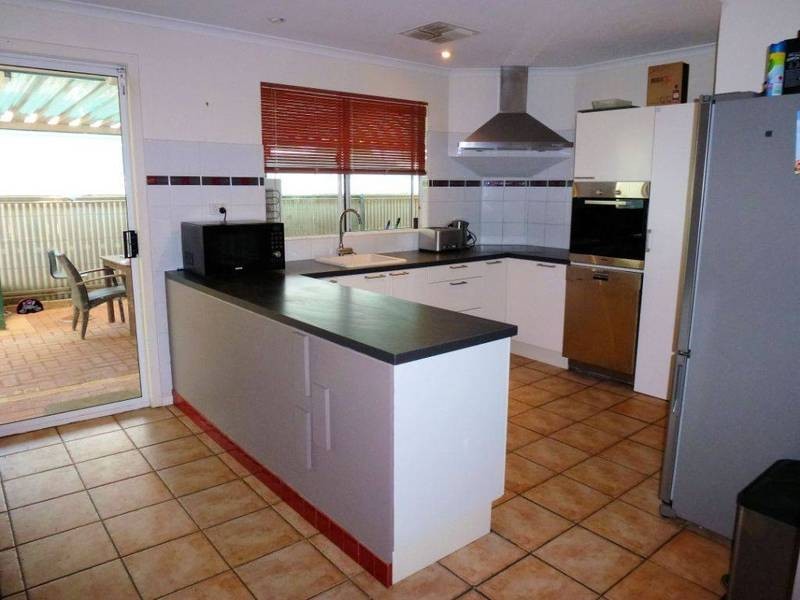 2 Borromei Mews Somerville, Kalgoorlie WA 6430