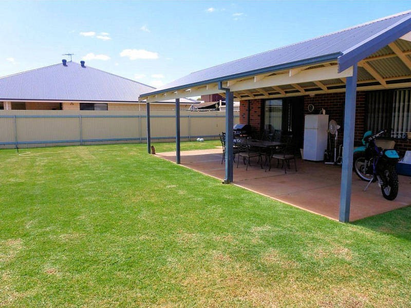 6 Heaney Close Somerville, Kalgoorlie WA 6430
